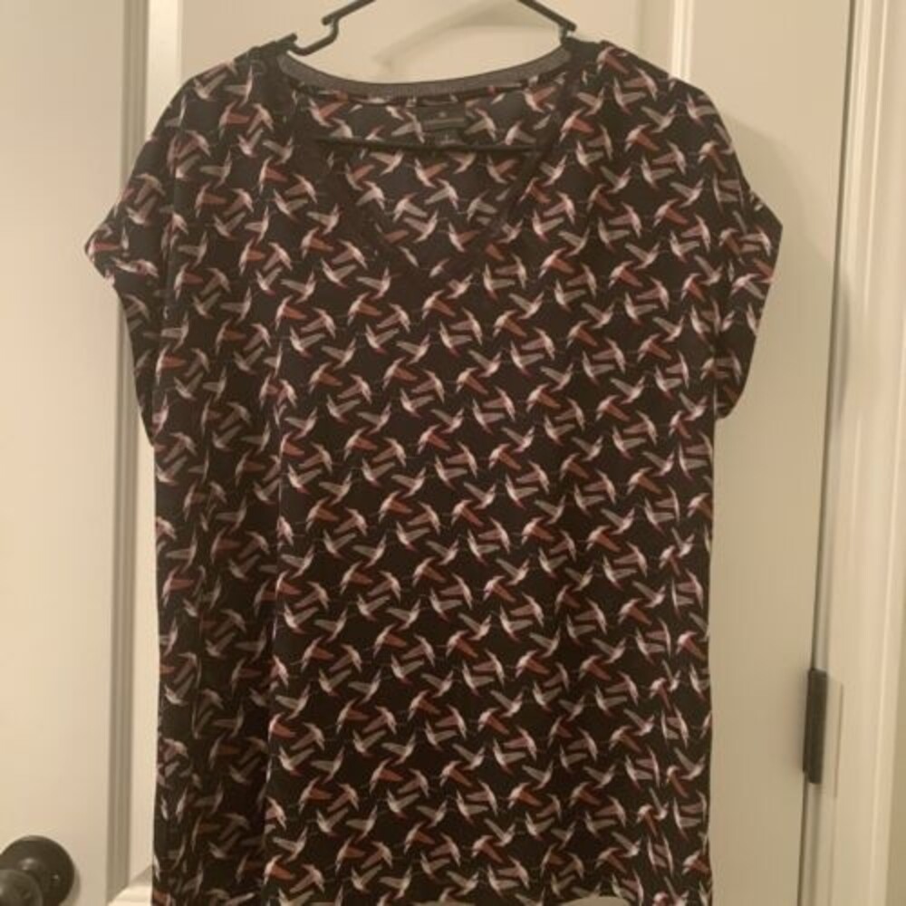 Worthington Women’s Bird Print Blouse Top Sleeveless Size Large